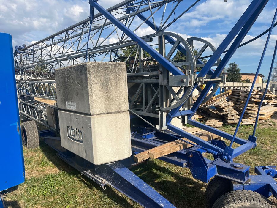Żuraw budowlany, dźwig dekarski Cibin18m 1200kg