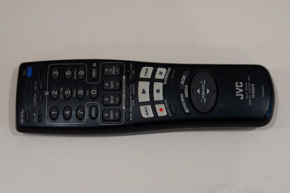 Hi-Fi Stereo стерео видеомагнитофон JVC HR-DD949EE.