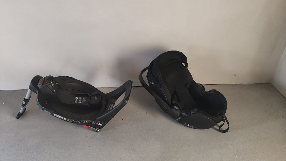 Fotelik samochodowy Britax Romer Baby Safe 5z2
