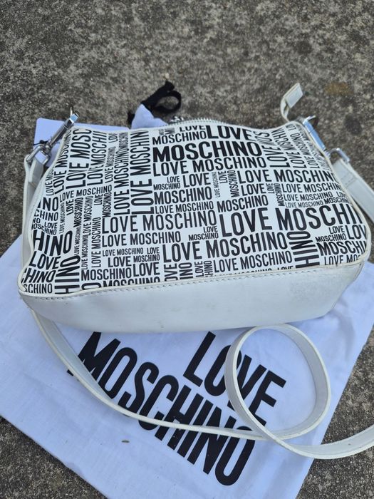 Mala Love Moschino