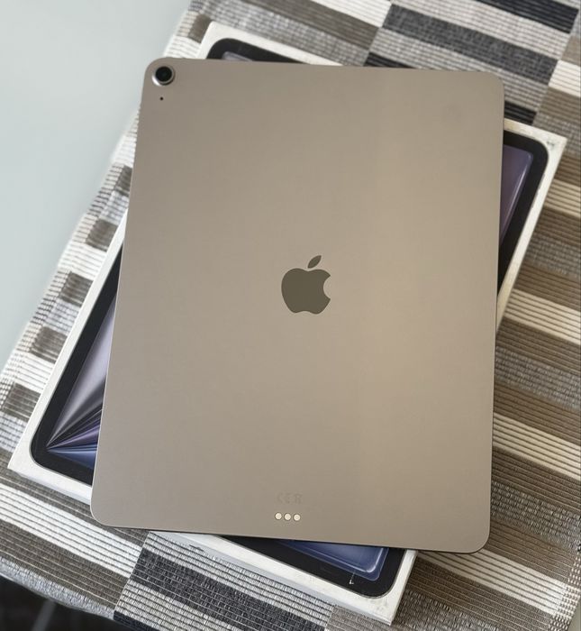 Ipad Air 13” M3 (como NOVO)