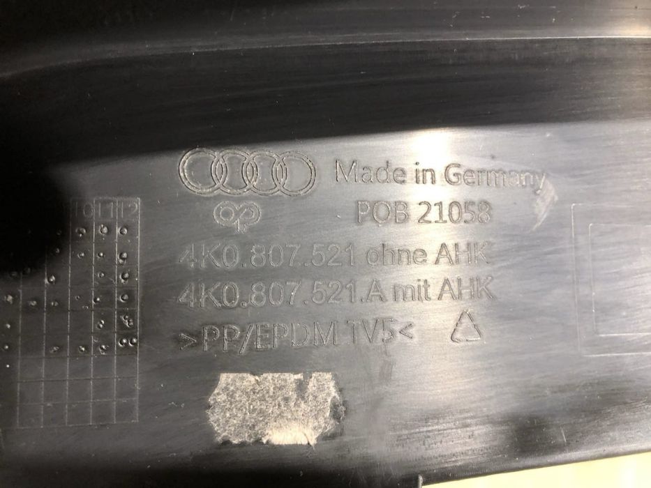 Бампер задний Audi A6 C8 (2018-2024г.) спойлер диффузор