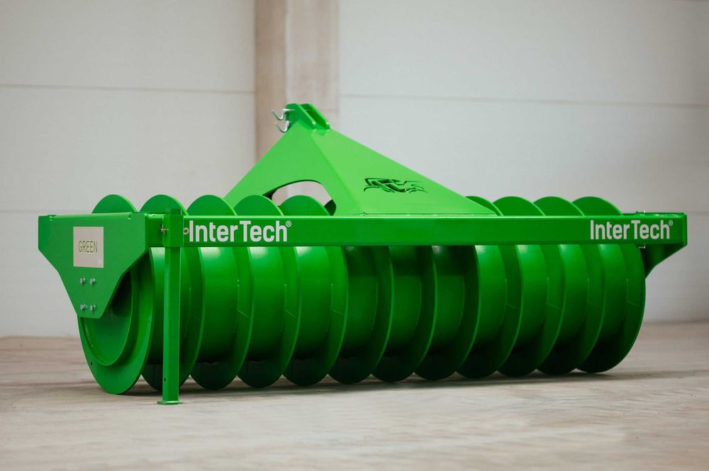 Wał dogniatający do pryzm INTERTECH