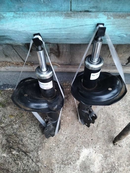 Стойки передние mitsubishi outlander sport