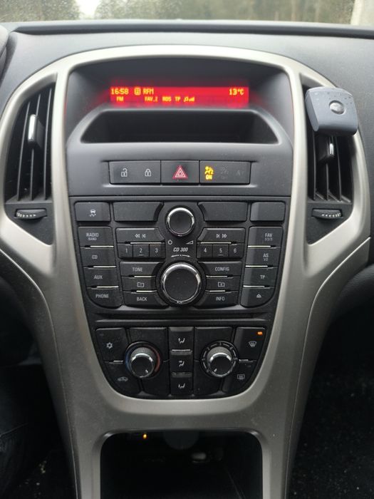 Opel Astra Sports Tourer J, 1.4 100cv - GPL - 2012