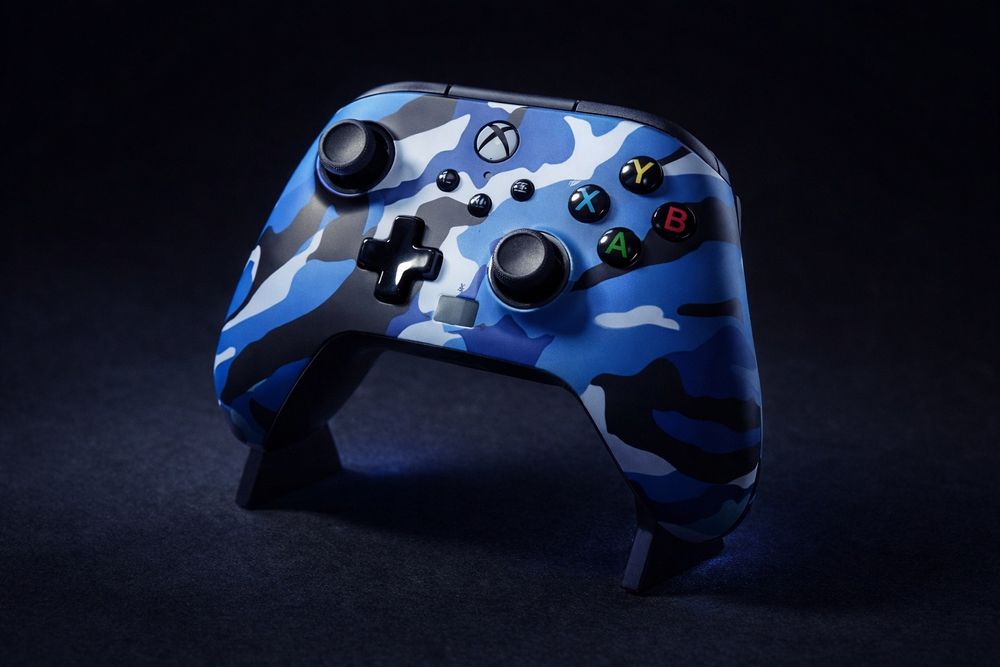 Pad Xbox series x/s PowerA  przewodowy Enhanced Blue Camo