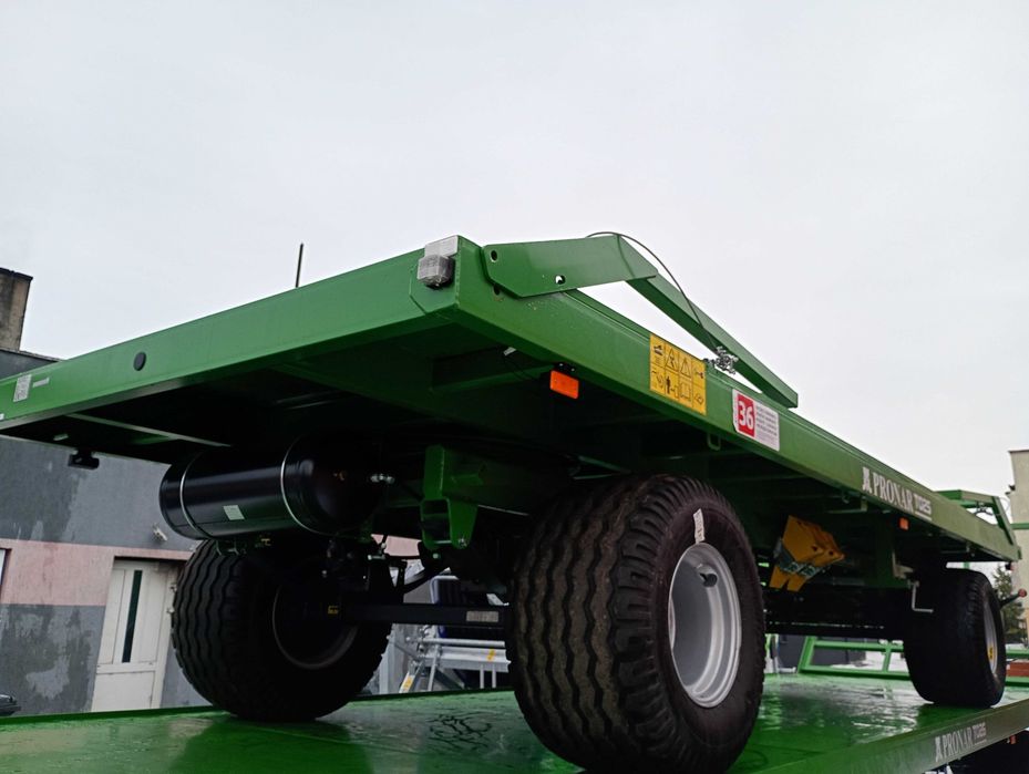 Przyczepa platformowa do bel PRONAR T026, 3 osiowa, rok 2025, PROMOCJA