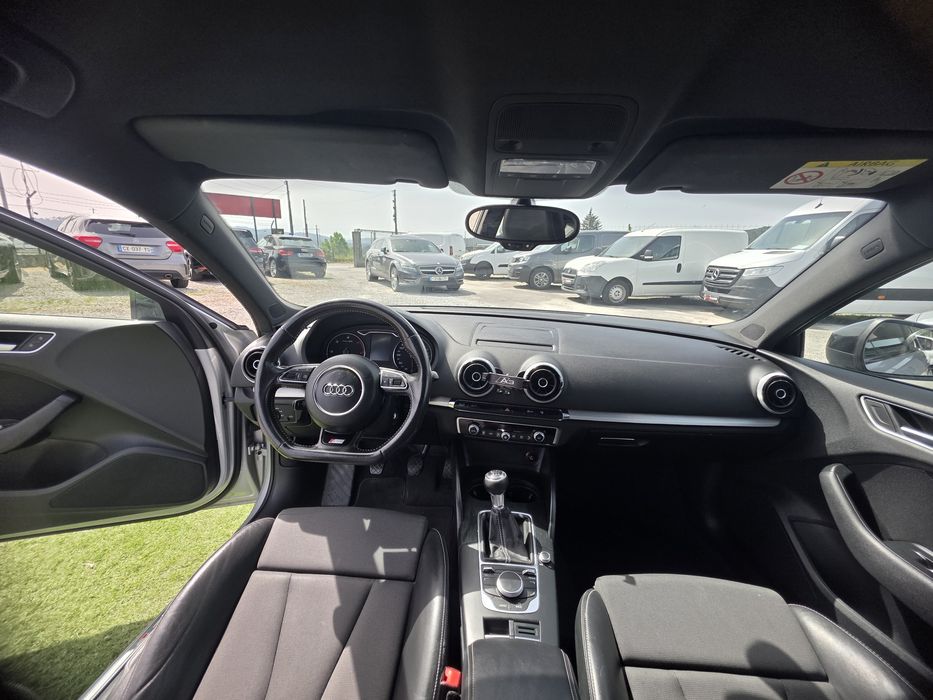 Audi A3, S line 1.6cc, 110cv