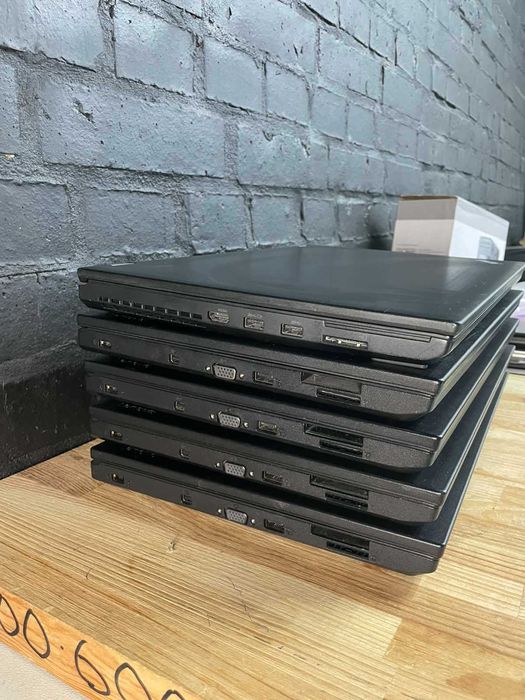 Lenovo L560 • Робота і навчання • 15.6" HD • i5-6300U є кількість