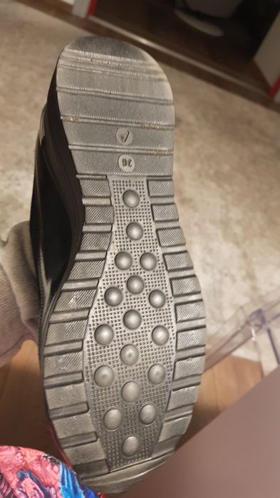 Buty wsuwane damskie czarne Venezia.
