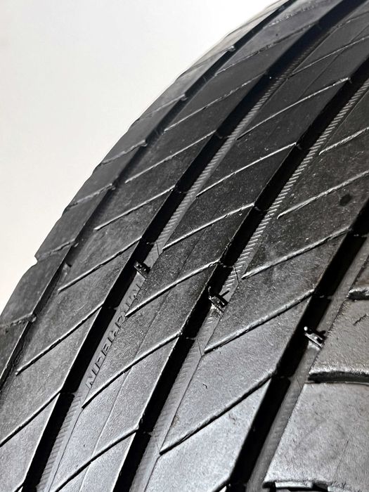 Pneus Michelin Primacy 4 - 205/55/16 - Excelentes