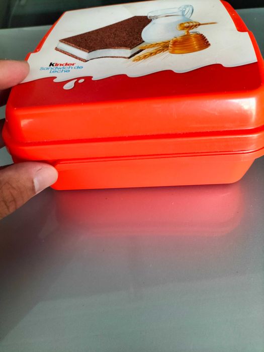 caixa da kinder antiga64751087438722121