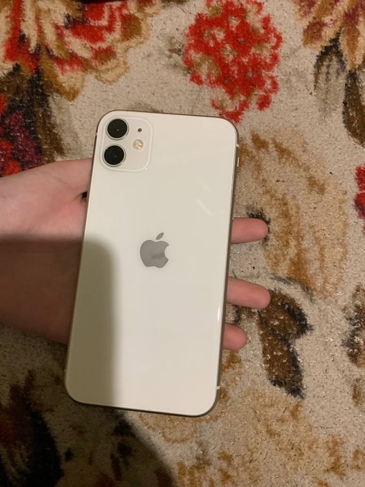 iPhone 11 128GB Отличное состояние