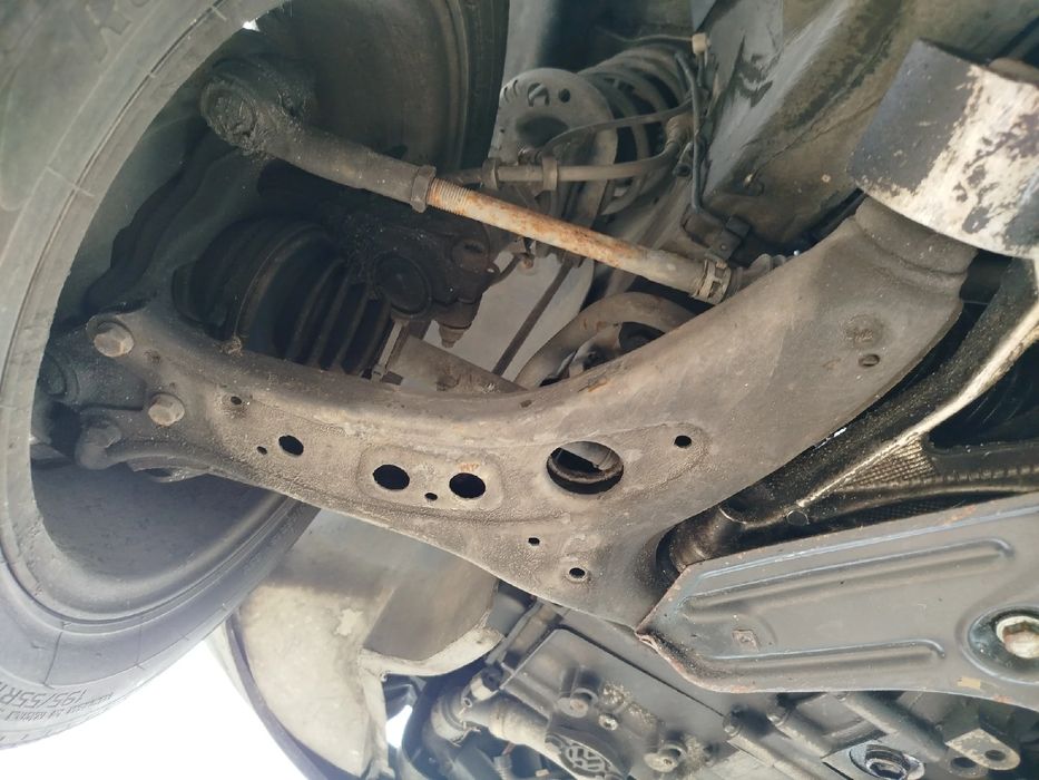 Braço de suspensão frente esquerdo SEAT Ibiza III (6L1)