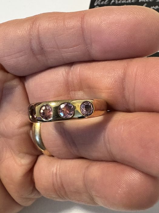 Nowy złoty  pierścionek 375 z 5 różowymi turmalinami 1.25ct 19mm