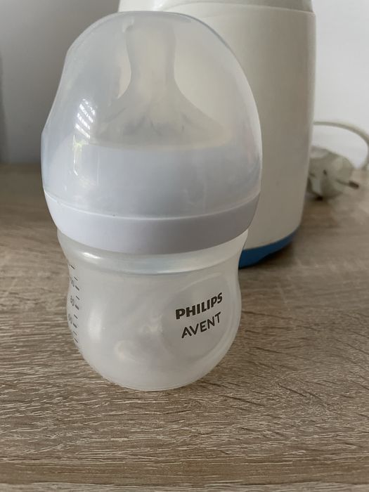 Podgrzewacz do mleka butelek obiadków Teddy + gratis