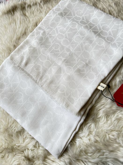 Палантин шарф Calvin Klein