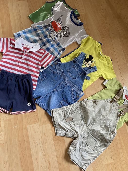 Zestaw dla chlopca na lato t shirt spodenki disney 12 msc