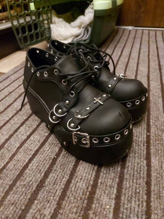 Готичні боти на платформі