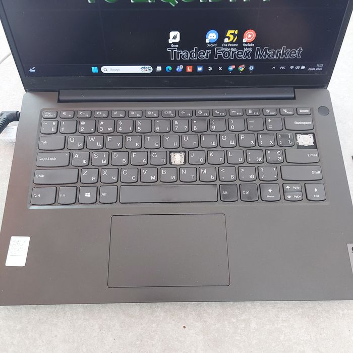 Ноутбук Lenovo v14 g2 itl