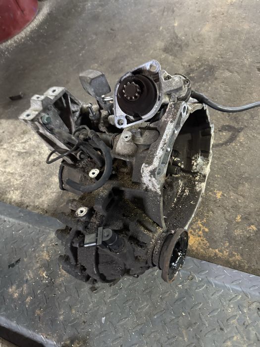 Caixa de velocidades 5 marchas - Golf IV 2.0 AP 2001 - Exelente estado