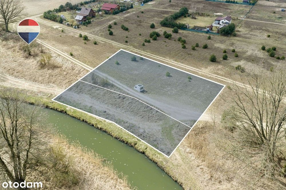 Działka z linią brzegową i zabudową rekreacyjną - Widok 3