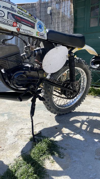 Yamaha rx 125cc em bom estado.
