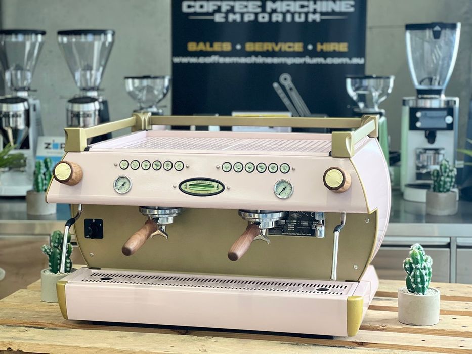Профессиональная кофемашина La marzocco gb 5 EE 2 group Gold 24k