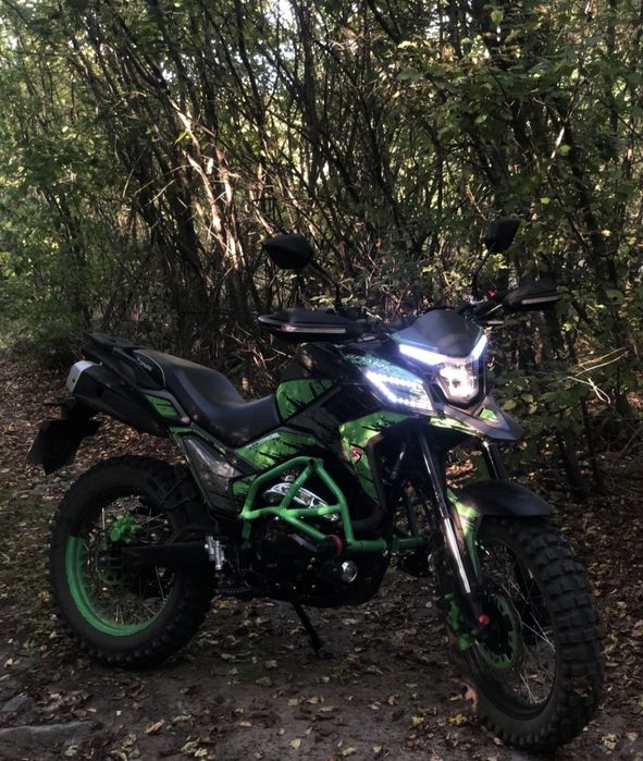 Spark SP300T-1 идеальное состояние