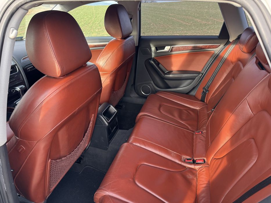 Audi A4 b8 3.0 TDI quattro Tiptronic