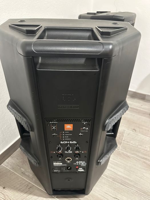 Jbl Eon 615 como novas com caixa e suportes