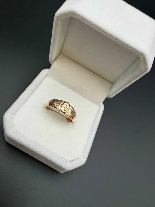 Złoty pierścionek Próba 585  Waga 2.75 gram