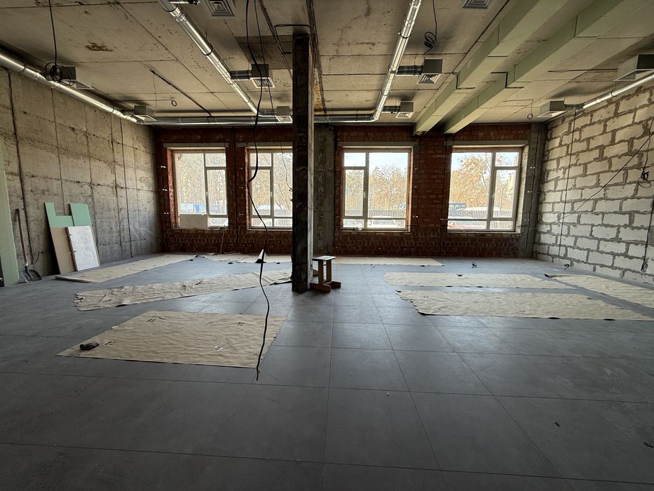 Оренда приміщення з частковим ремонтом 227кв.м, Соборна 9