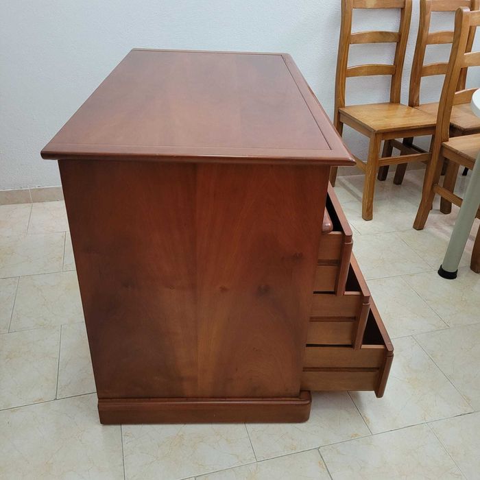 Secretária para PC - Madeira Mogno