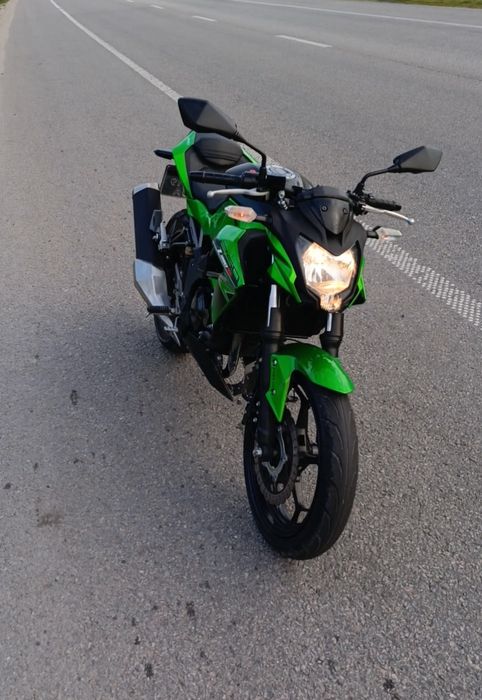 Kawasaki z250sl 2016 ABS