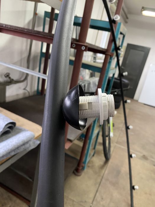 Lampa wisząca sufitowa na okręgu średnica 2m