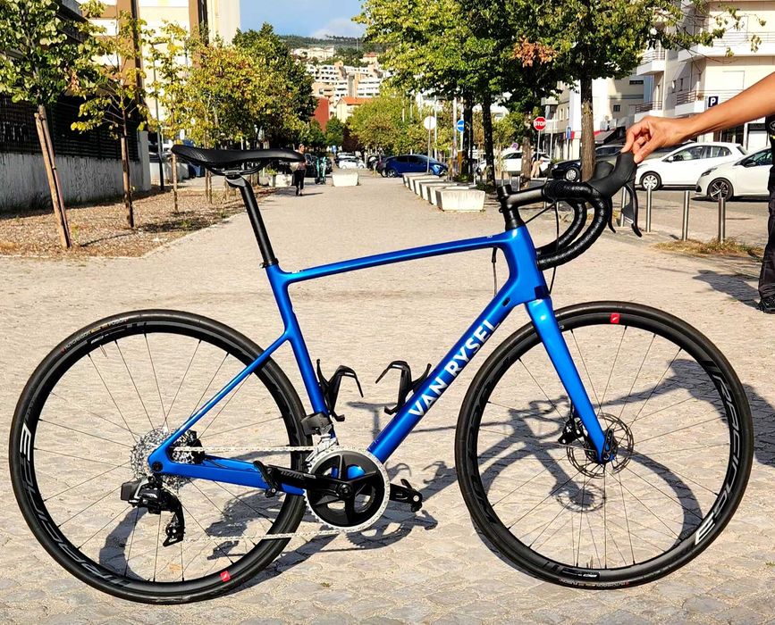 Bicicleta estrada, van rysel, carbono, sram rival 2x12, travão eletronico