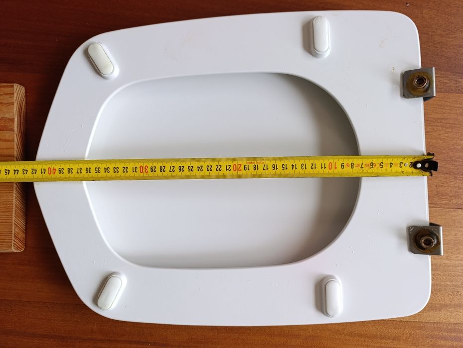 Tampa de sanita resistente