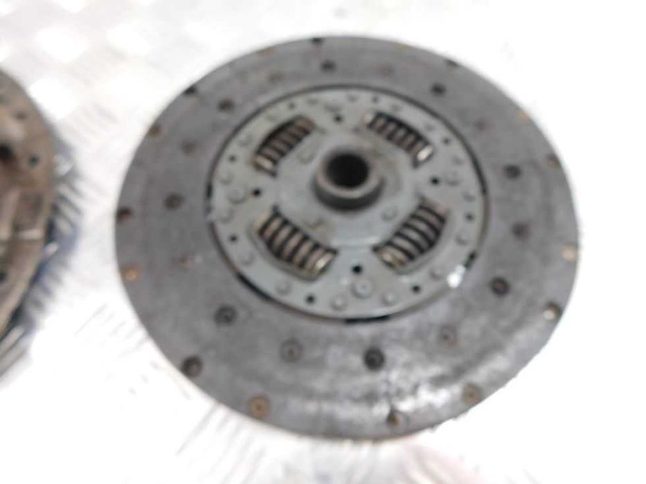 OPIS !!! Koło dwumasowe sprzęgło Mitsubishi Pajero III 3.2 DI-D 01-06r