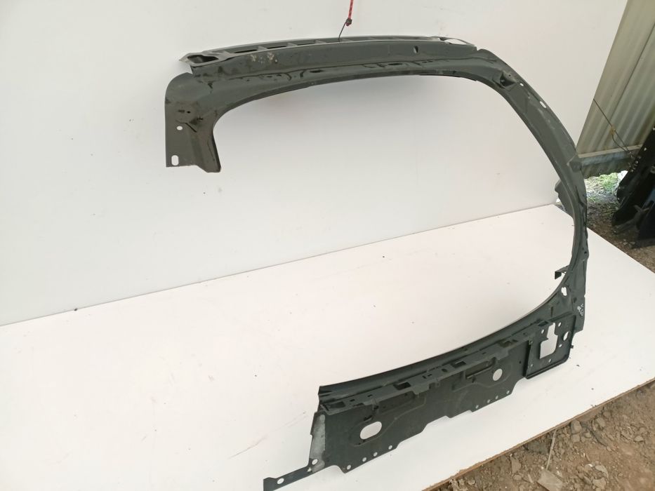 Volvo V60 pas tylny tył ściana blacha prawy podłoga wzmocnienie część