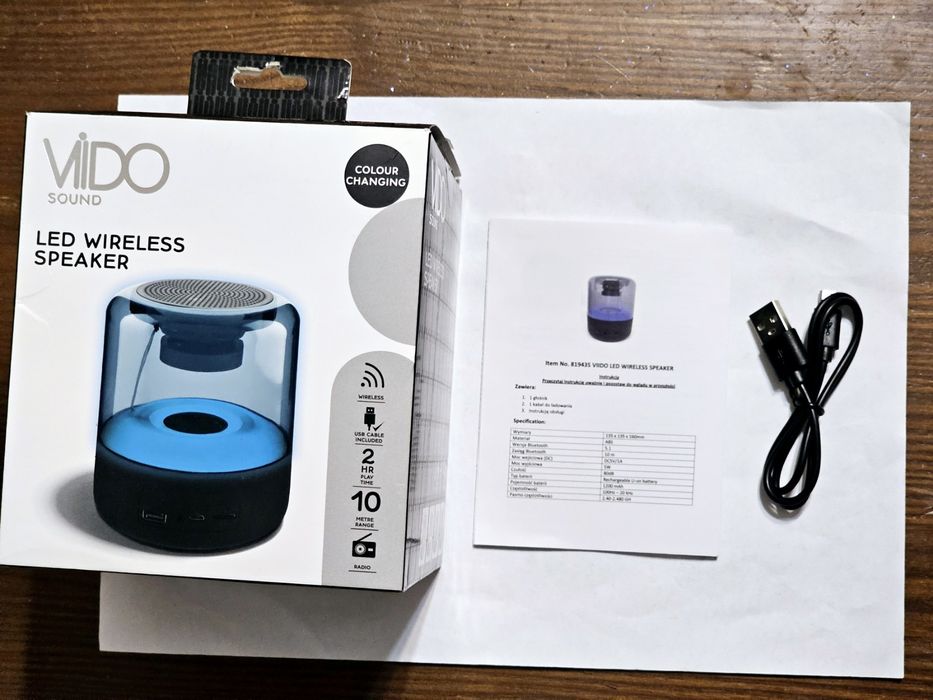 Колонка блютуз з радіо та RGB підсвіткою