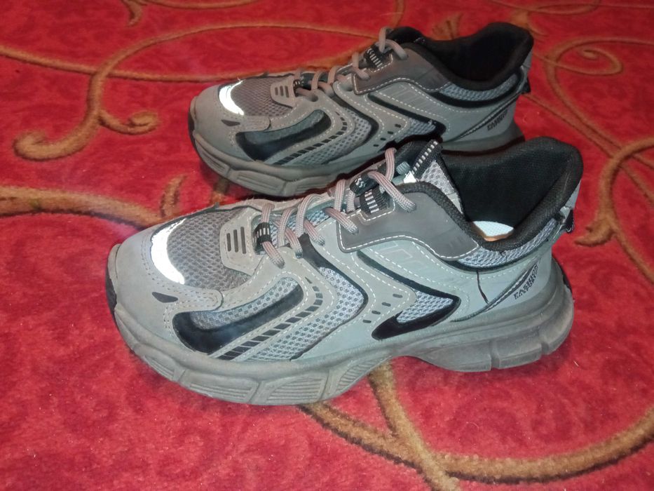 Кросовки по типу Balenciaga trake