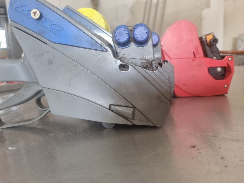 Máquina de etiquetar