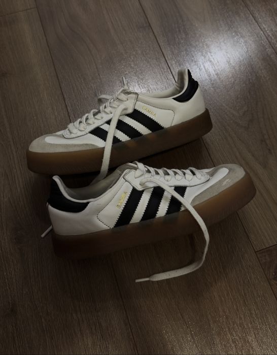 Кросівки жіночі Adidas Sambae JI1349 на високій підошві(оригінал) 39 розмір,б/у