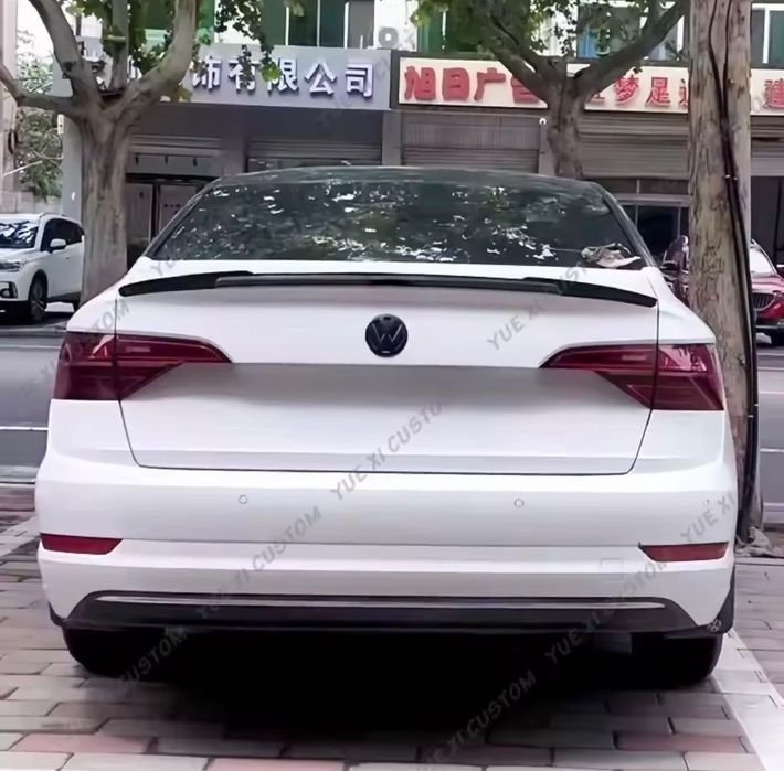 Спойлер Volkswagen Jetta 7 накладка на багажник ляду бленда Джета 7 фольц
