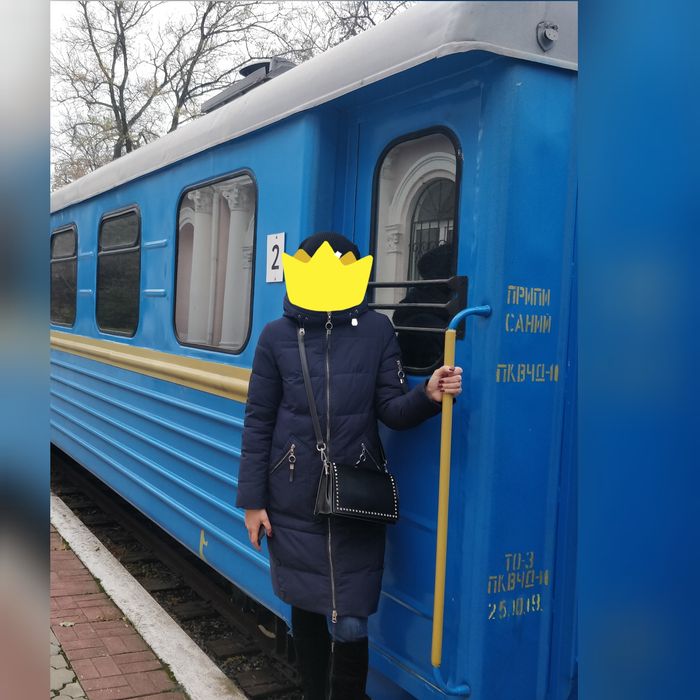 Пуховик довгий жіночий