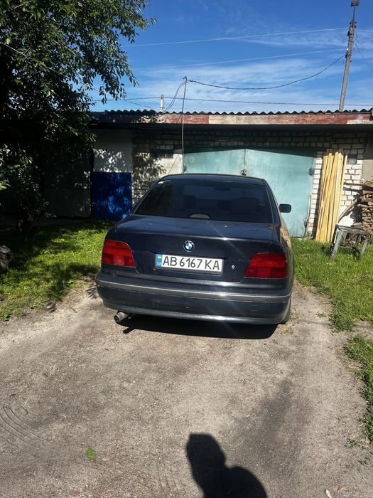 Продам BMW e39 2.5