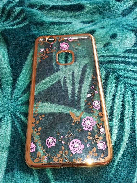 Etui case NOWY na telefon Huawei P10 Lite