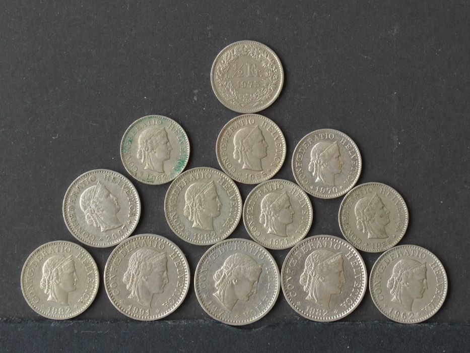 Lot of 13 coins - OLX X10196