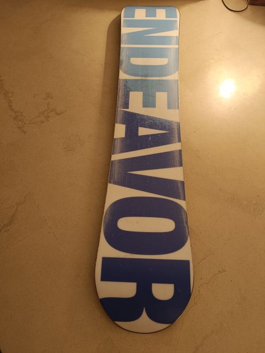 Prancha Snowboard Endeavor